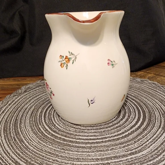 Ceramic Pitcher - Vintage Fruit design - - Picture 5 of 8
